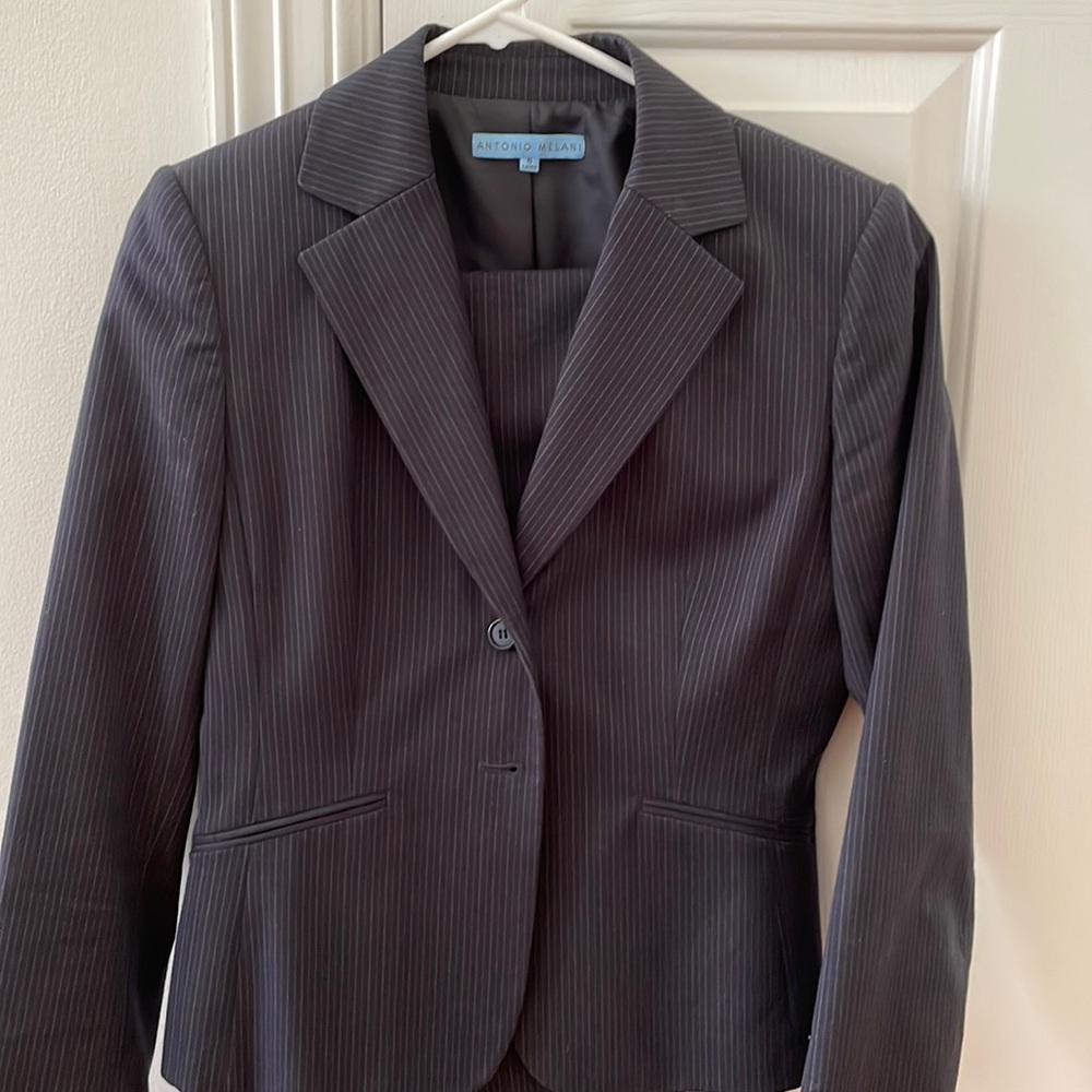 Suit, top and pants, size 6, navy pinstripe, Antonio Melani